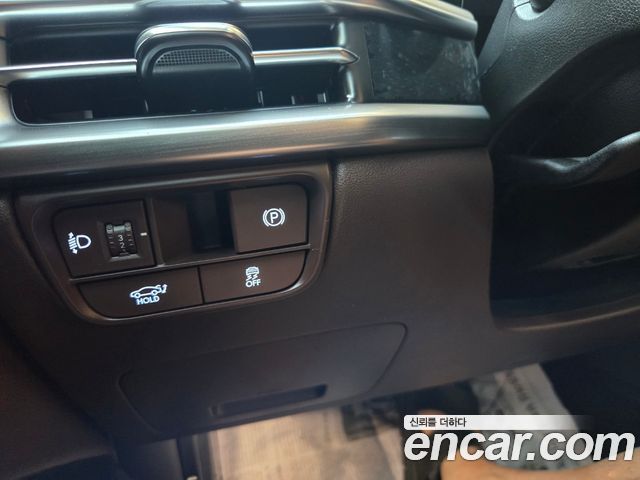 Hyundai Grandeur (GN7) 2,5 Gasoline 2WD Premium 2026 — фото 9