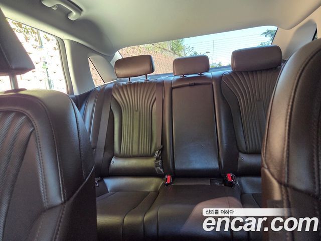 Hyundai Grandeur (GN7) 2,5 Gasoline 2WD Premium 2026 — фото 17
