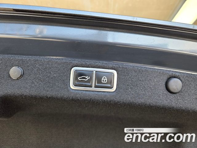Hyundai Grandeur (GN7) 2,5 Gasoline 2WD Premium 2026 — фото 23