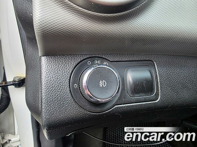 Chevrolet Aveo Sedan LS Deluxe 2014 — фото 19