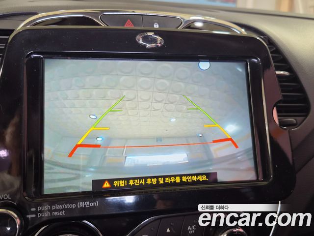 Renault Korea QM3 RE 2017 — фото 17