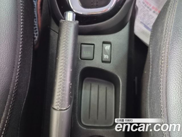 Renault Korea QM3 RE 2017 — фото 24