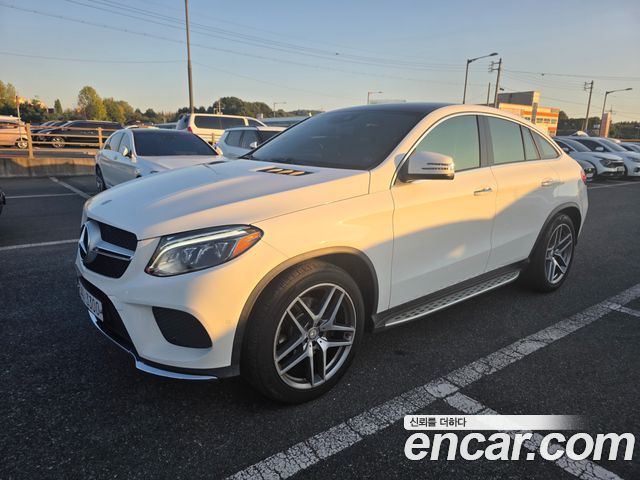 Mercedes-Benz GLE-Class (W166) GLE350 d 4MATIC Coupe 2017 — фото 4