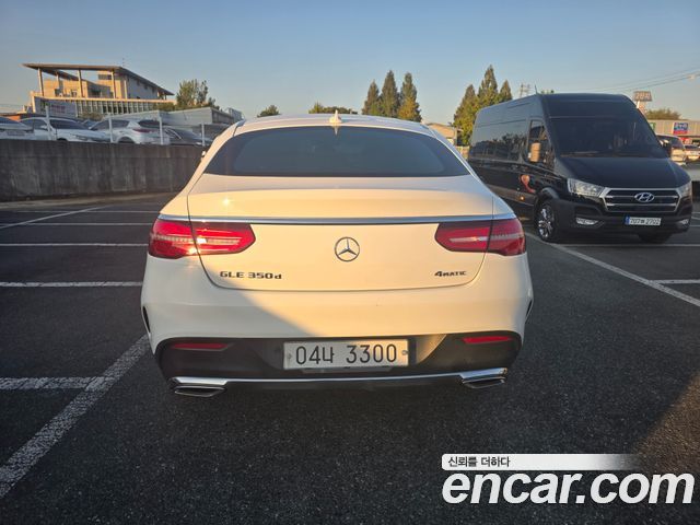 Mercedes-Benz GLE-Class (W166) GLE350 d 4MATIC Coupe 2017 — фото 5