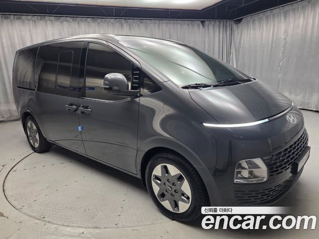 Hyundai Staria L3.5 Tourer 11-Seater Modern 2025 — фото 3
