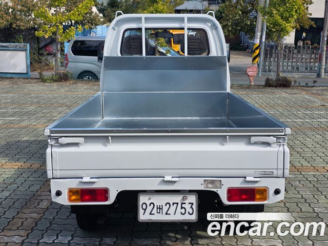 Chevrolet Labo Long Cargo-Deck DLX 2017 — фото 5