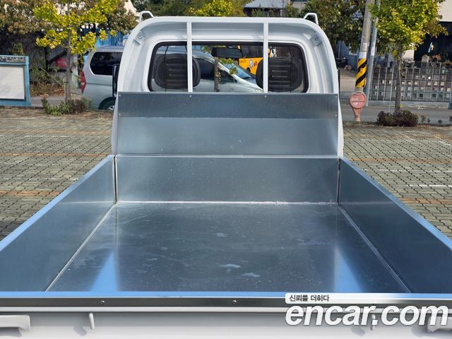 Chevrolet Labo Long Cargo-Deck DLX 2017 — фото 7