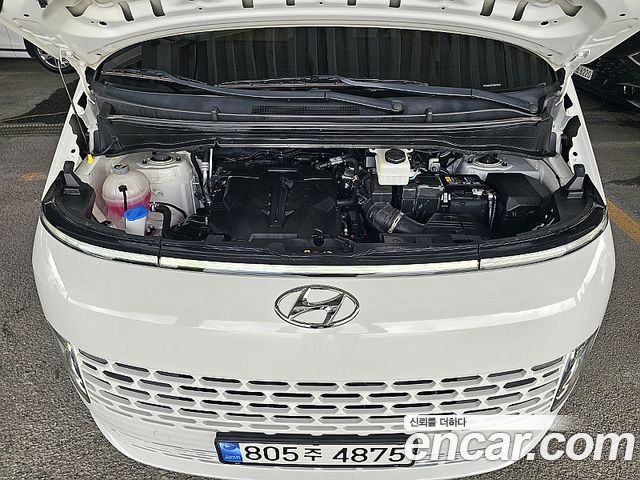 Hyundai Staria L3.5 Cargo 3-Seater Modern 2024 — фото 22