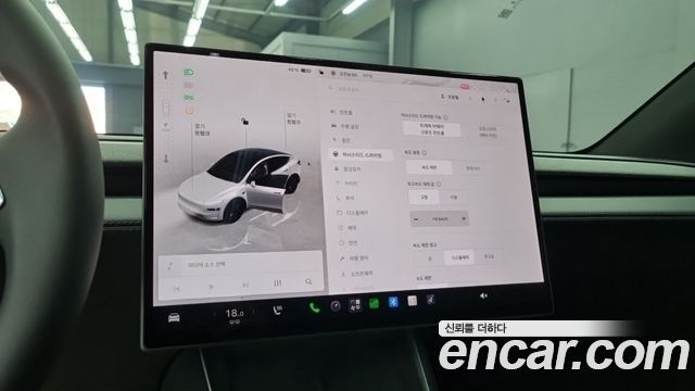 Tesla Model Y Premium Long Range AWD 2026 — фото 12