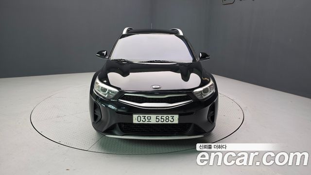 Kia Stonic Diesel 1.6 Deluxe 2018 — фото 2