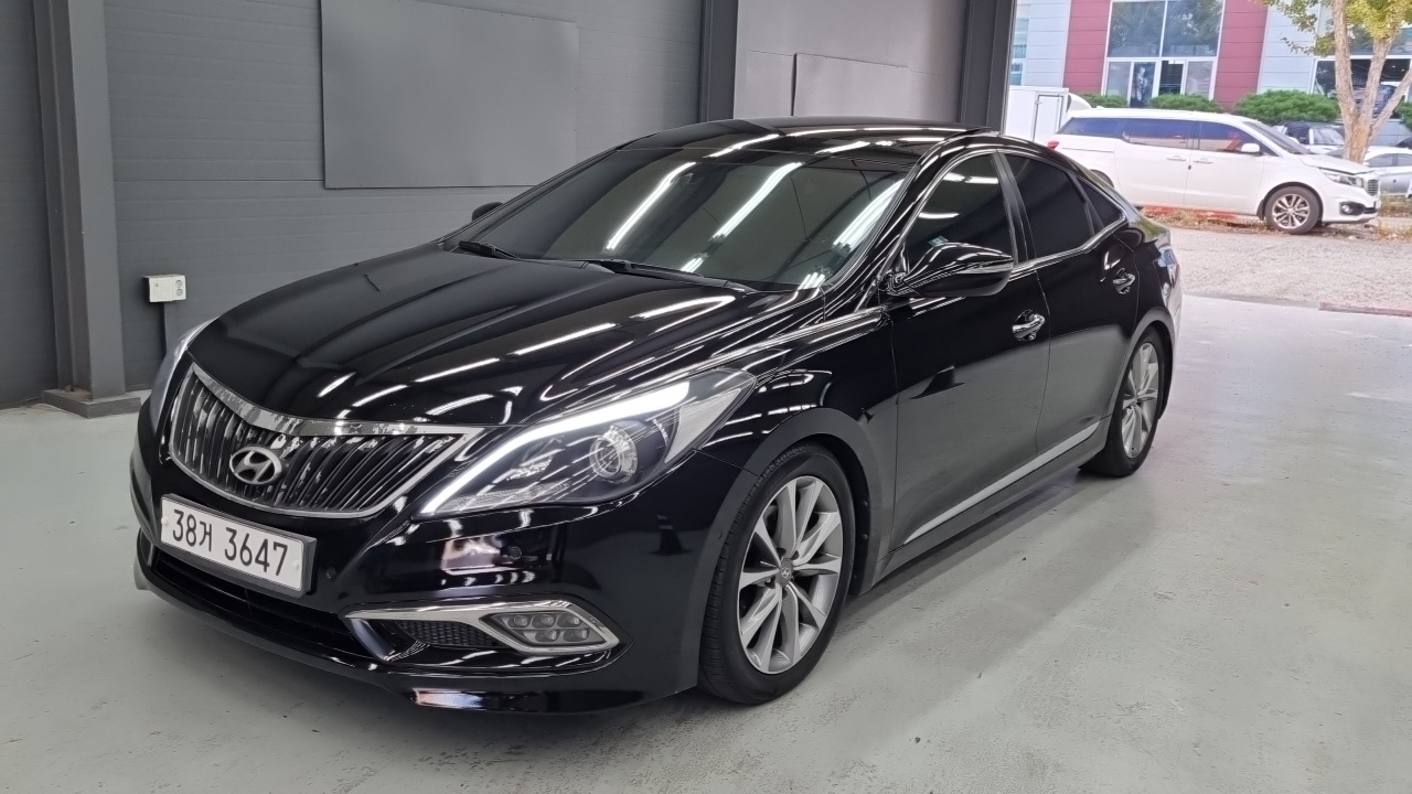 Hyundai Grandeur (HG) LPG HG300 Exclusive