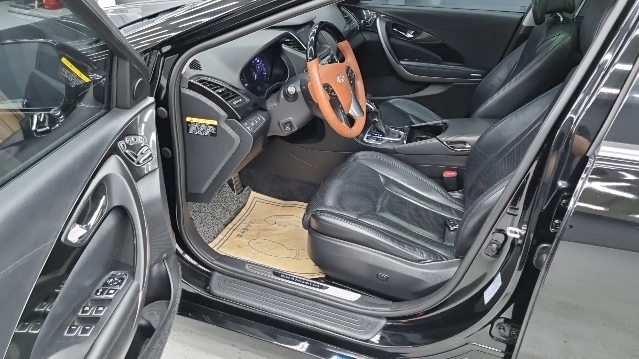 Hyundai Grandeur (HG) LPG HG300 Exclusive 2015 — фото 10