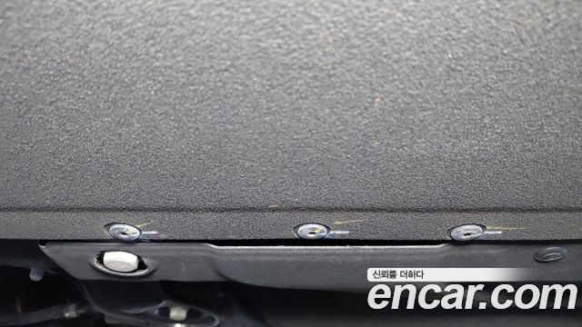 KG Mobility (SsangYong) Torres EVX E7 2024 — фото 16