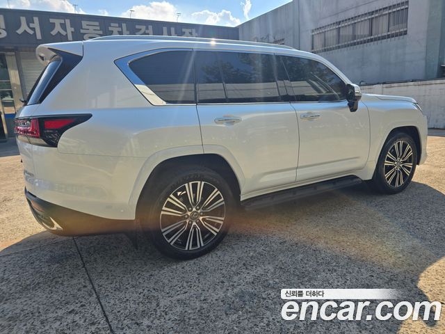 Lexus LX (IV) 700h Luxury 2025 — фото 5