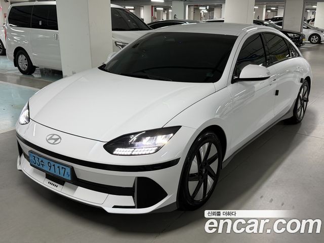 Hyundai Ioniq 6 Long Range AWD Exclusive + 2023 — фото 1