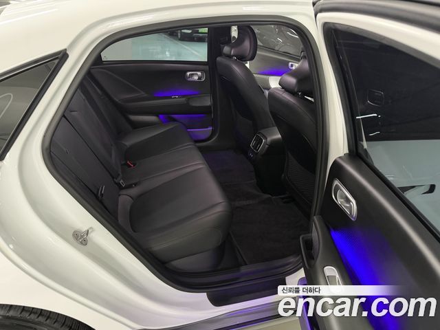 Hyundai Ioniq 6 Long Range AWD Exclusive + 2023 — фото 22