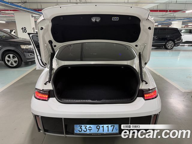 Hyundai Ioniq 6 Long Range AWD Exclusive + 2023 — фото 23