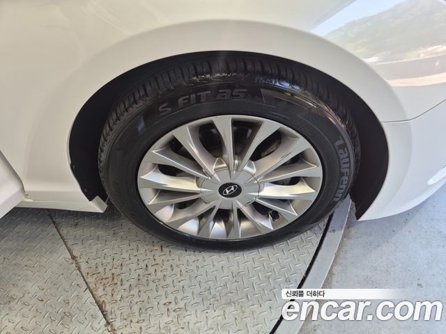 Hyundai Sonata (LF) 1.7 Diesel Smart 2016 — фото 5