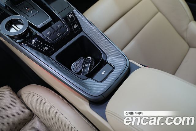 Porsche 911 (992) Carrera 4S Cabriolet 2021 — фото 18