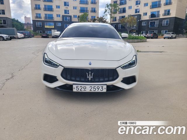 Maserati Ghibli 3.0 Diesel GranSport 3rd
