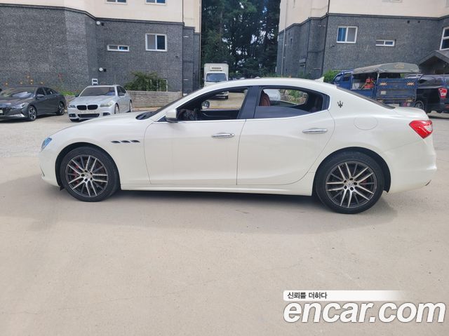 Maserati Ghibli 3.0 Diesel GranSport 3rd 2018 — фото 4