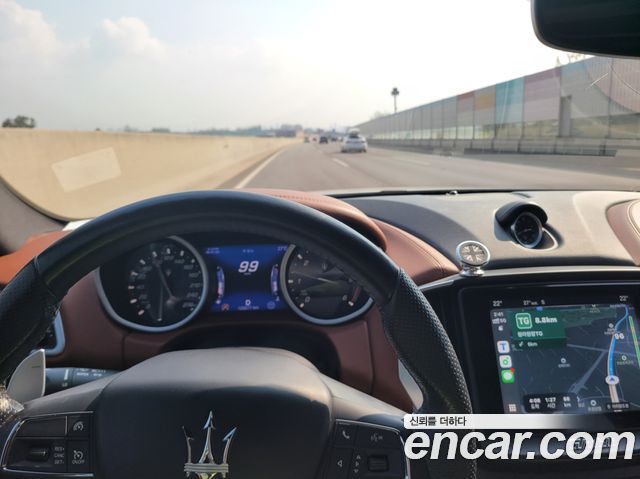 Maserati Ghibli 3.0 Diesel GranSport 3rd 2018 — фото 8