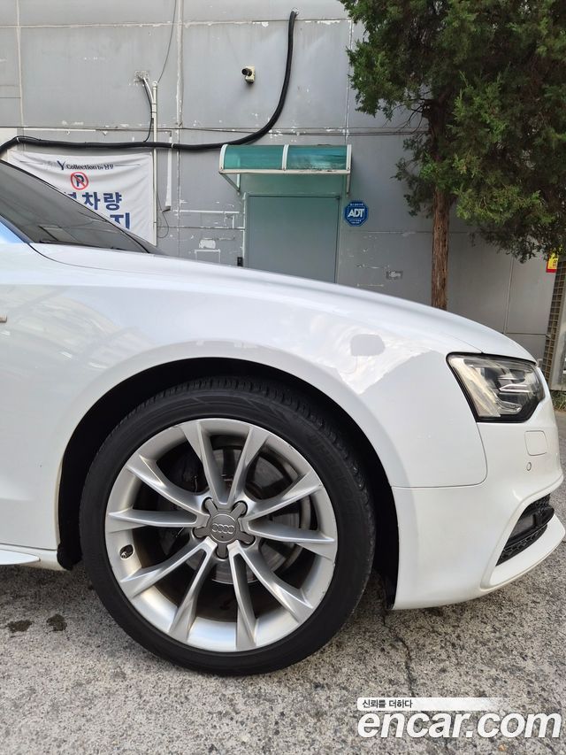 Audi A5 40 TFSI Quattro Cabriolet 8F7 2015 — фото 20
