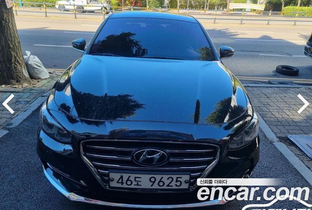 Hyundai Grandeur (IG) 3.0 LPi Modern (Rental Car)