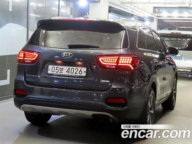 Kia Sorento Diesel 2.0 2WD Noblesse 2019 — фото 4