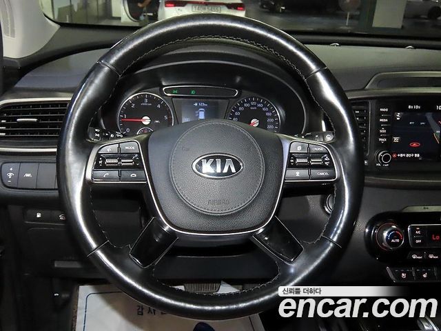 Kia Sorento Diesel 2.0 2WD Noblesse 2019 — фото 8