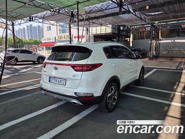 Kia Sportage The Bold Diesel 2.0 4WD Prestige 2020 — фото 2