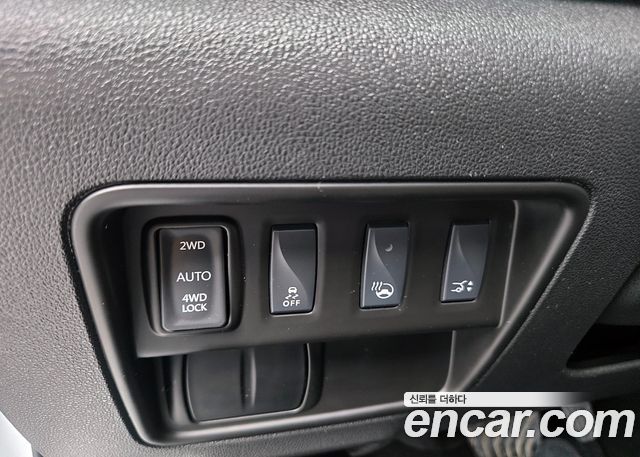 Renault Korea QM6 Diesel 4WD RE Signature 2017 — фото 18