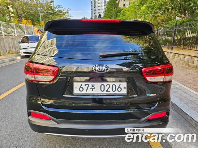Kia Sorento Diesel 2.0 2WD Noblesse 2016 — фото 4