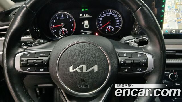 Kia K5 (III) 2.0 Trendy 2023 — фото 17