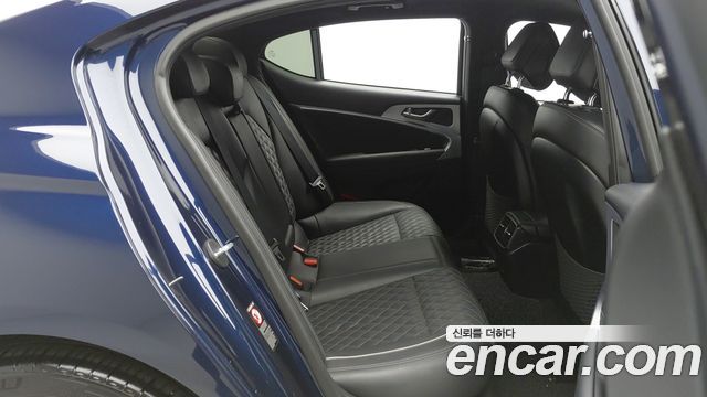 Genesis G70 2.0T AWD Sport Package 2019 — фото 10