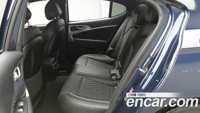 Genesis G70 2.0T AWD Sport Package 2019 — фото 15