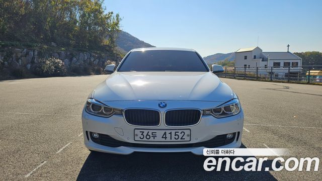 BMW 3 Series (F30) 320d xDrive