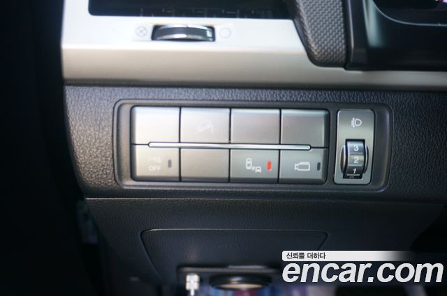 KG Mobility (SsangYong) Rexton Sports Diesel 2.2 4WD Noblesse 2018 — фото 15