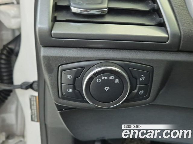 Ford Mondeo (IV) 2.0 Trend 2015 — фото 22