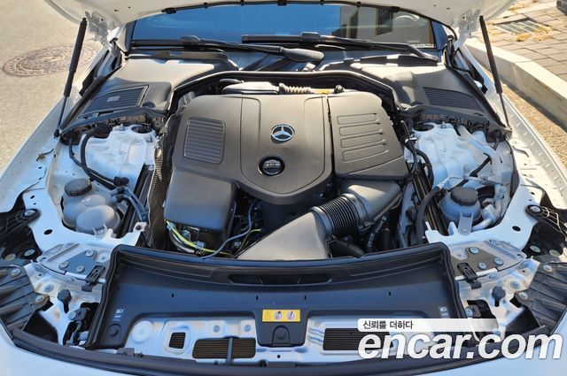 Mercedes-Benz CLE-Class (C236) CLE200 Coupe 2024 — фото 6