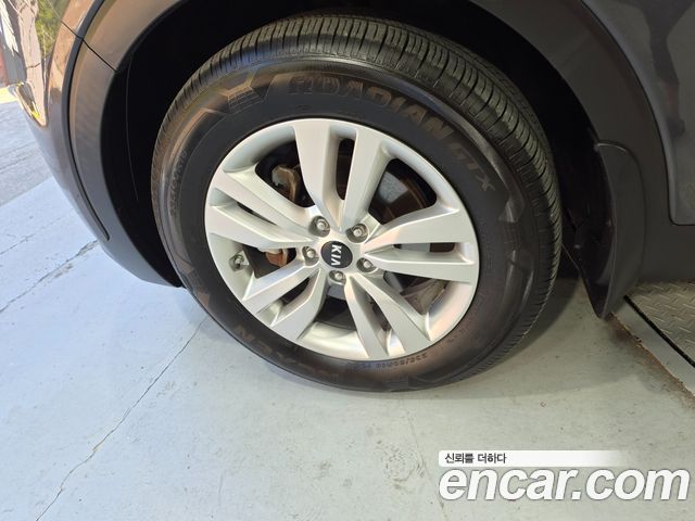 Kia Sorento Diesel 2.0 2WD Prestige 2015 — фото 9