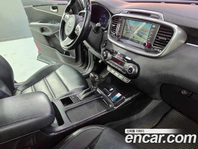 Kia Sorento Diesel 2.0 2WD Prestige 2015 — фото 18