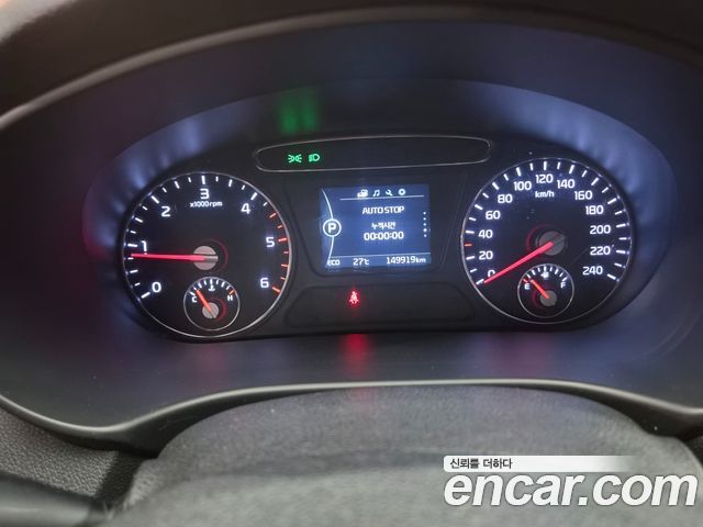 Kia Sorento Diesel 2.0 2WD Prestige 2015 — фото 21