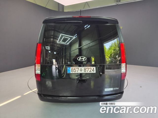 Hyundai Staria L3.5 Cargo 3-Seater Modern 2025 — фото 4