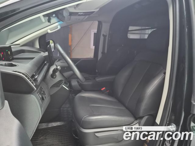 Hyundai Staria L3.5 Cargo 3-Seater Modern 2025 — фото 7