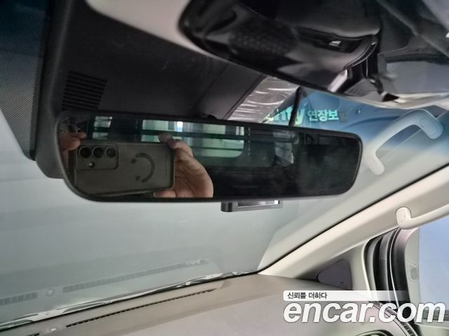 Hyundai Staria L3.5 Cargo 3-Seater Modern 2025 — фото 17