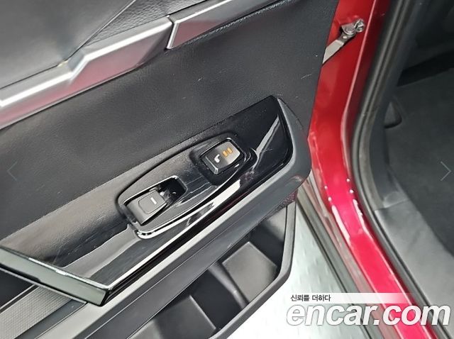 KG Mobility (SsangYong) Torres Gasoline 1.5 4WD T7 2023 — фото 17
