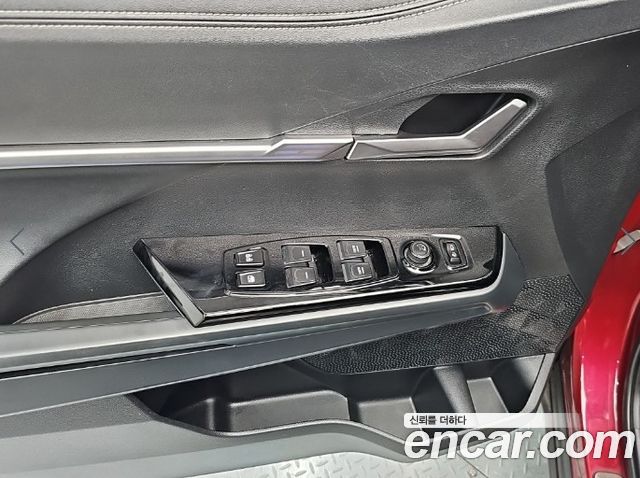 KG Mobility (SsangYong) Torres Gasoline 1.5 4WD T7 2023 — фото 21