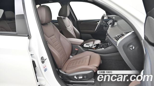BMW iX3 M Sports 2023 — фото 10