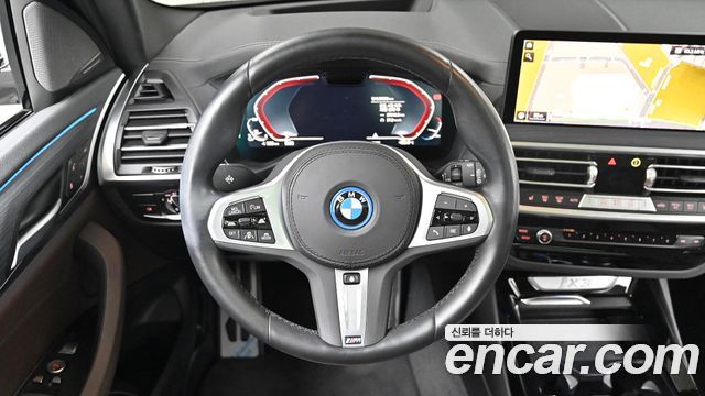 BMW iX3 M Sports 2023 — фото 17